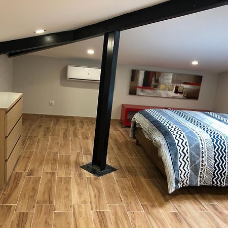 Habitacion Con Cocina Y Bano Bilbao Exterior photo